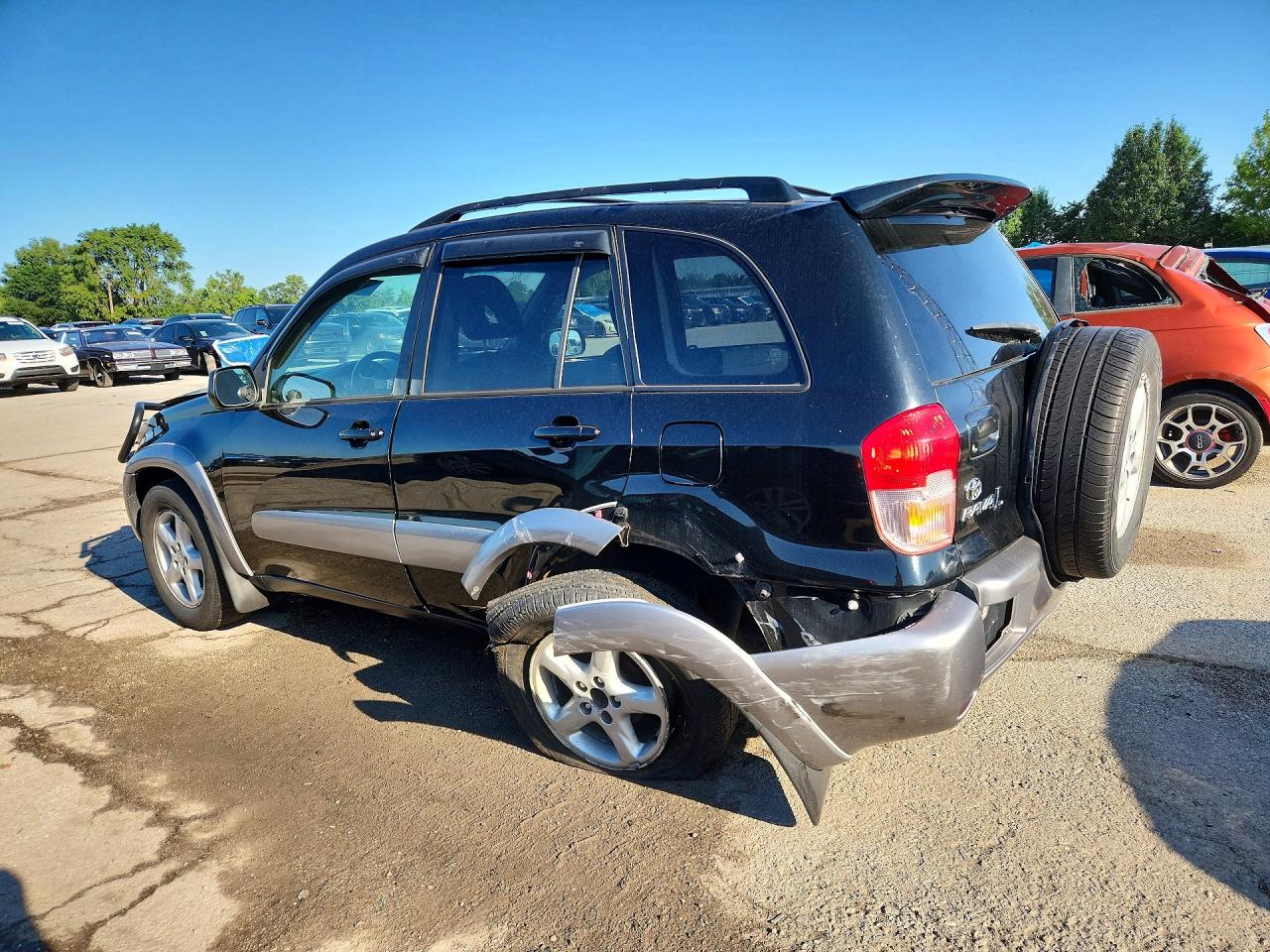 JTEHH20V816012958 · 2001 TOYOTA RAV4 · 2/12