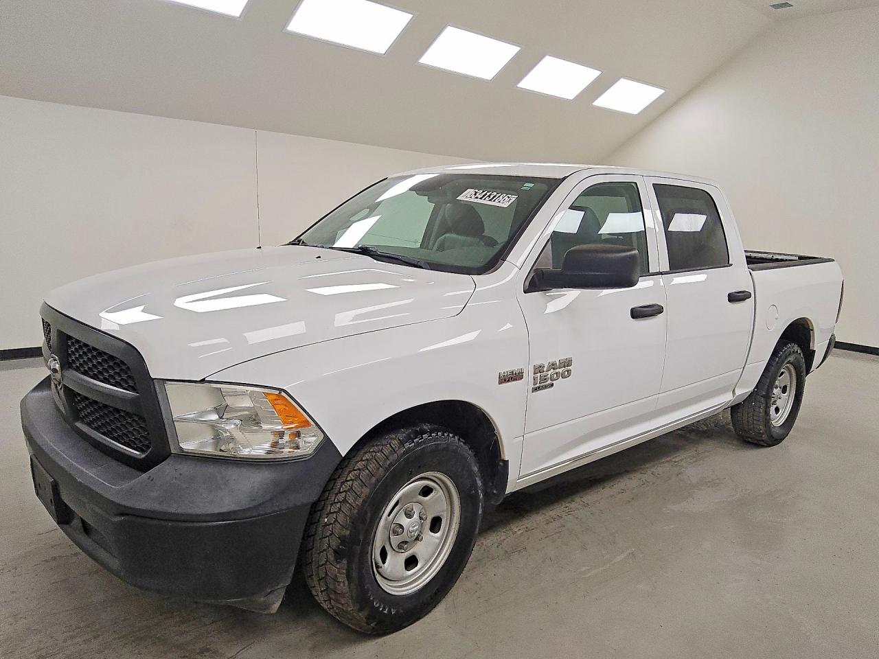 1C6RR6KT7KS633486 · 2019 RAM 1500 CLASSIC