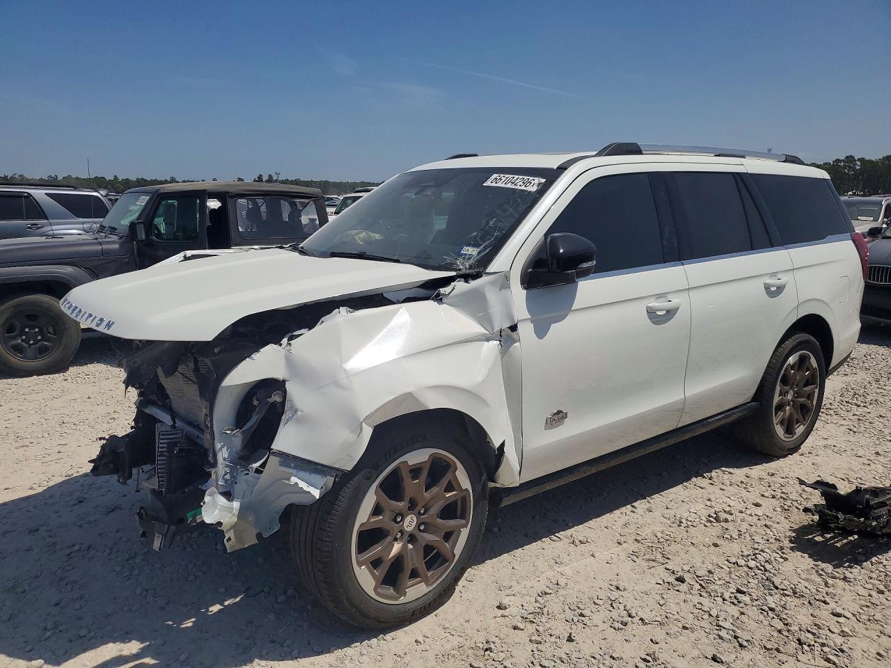1FMJU1P8XSEA12765 · 2025 FORD EXPEDITION