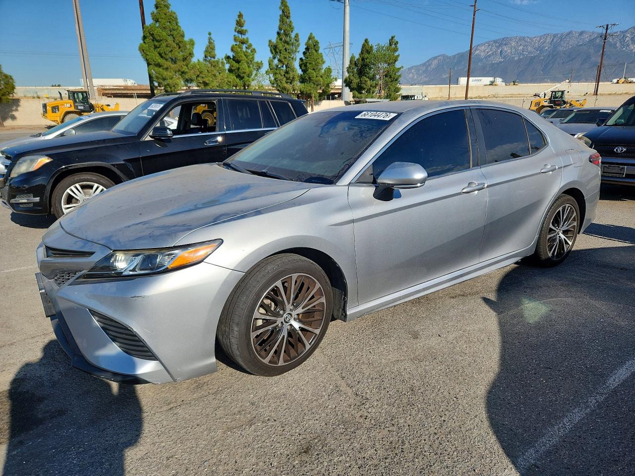 4T1B11HK5JU634444 · 2018 TOYOTA CAMRY