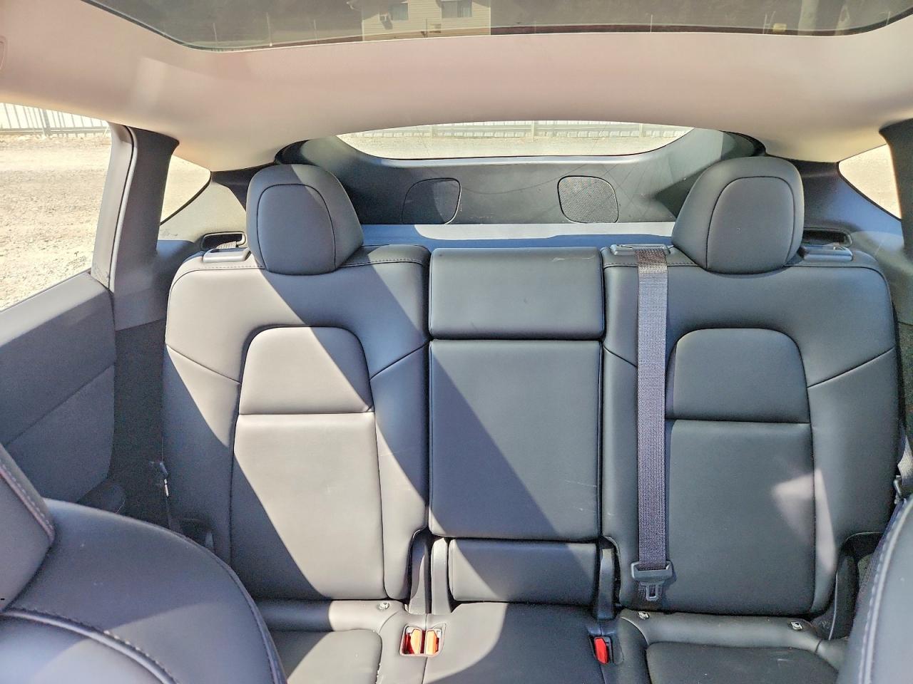 7SAYGDEE1PF922415 · 2023 TESLA MODEL  Y · 10/13