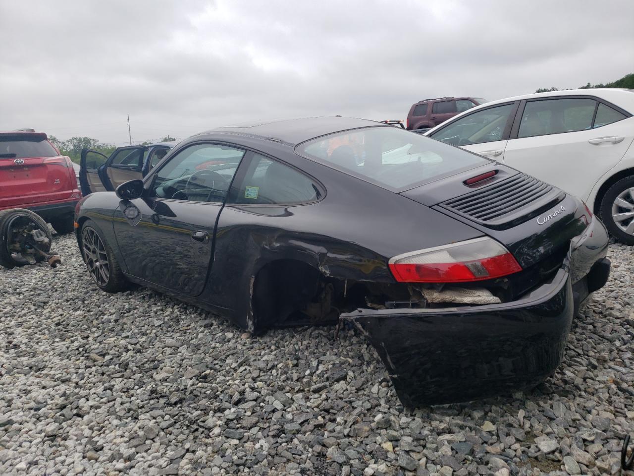 WP0AA2993YS622073 · 2000 PORSCHE 911 · 2/13