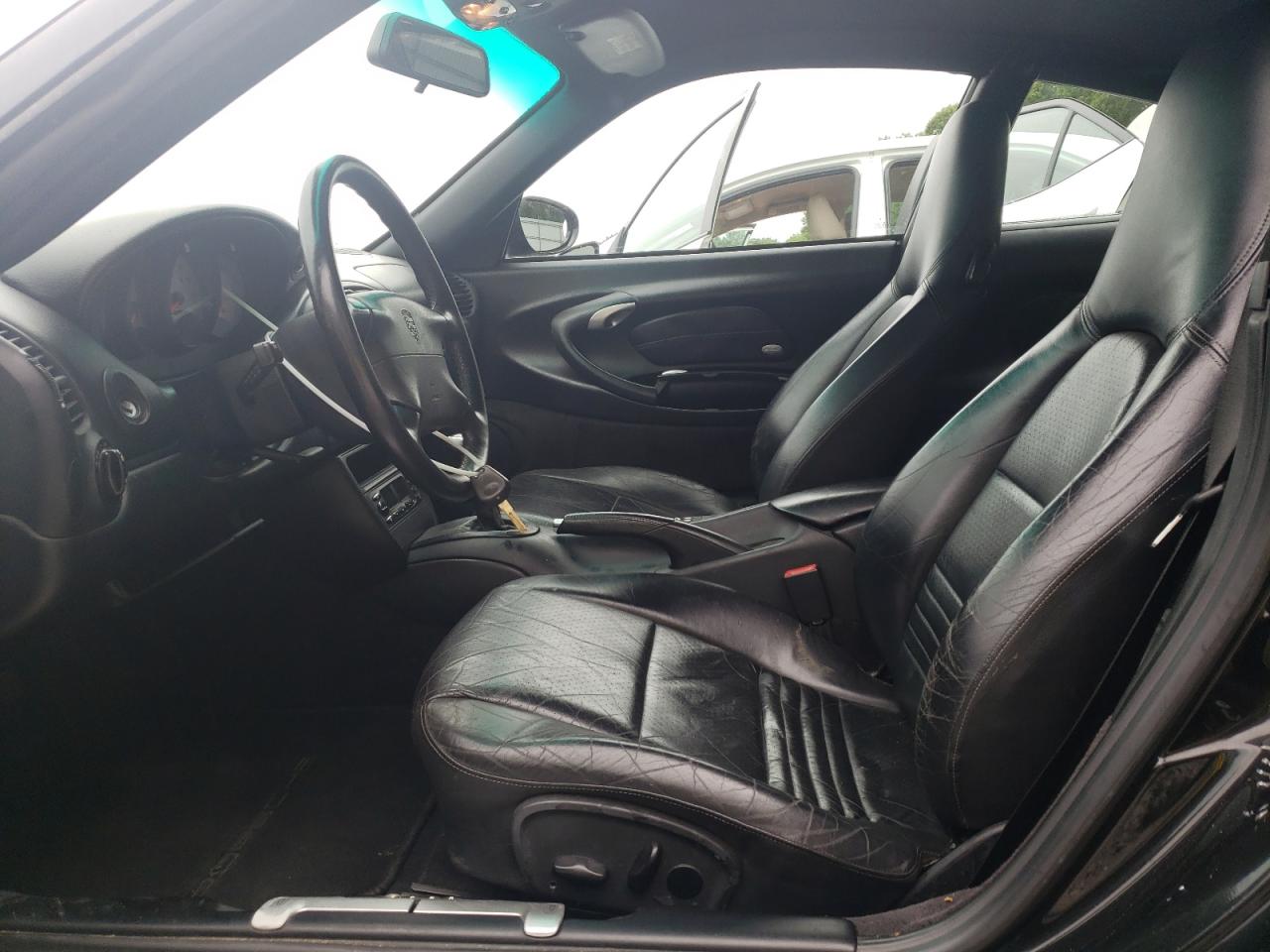 WP0AA2993YS622073 · 2000 PORSCHE 911 · 7/13