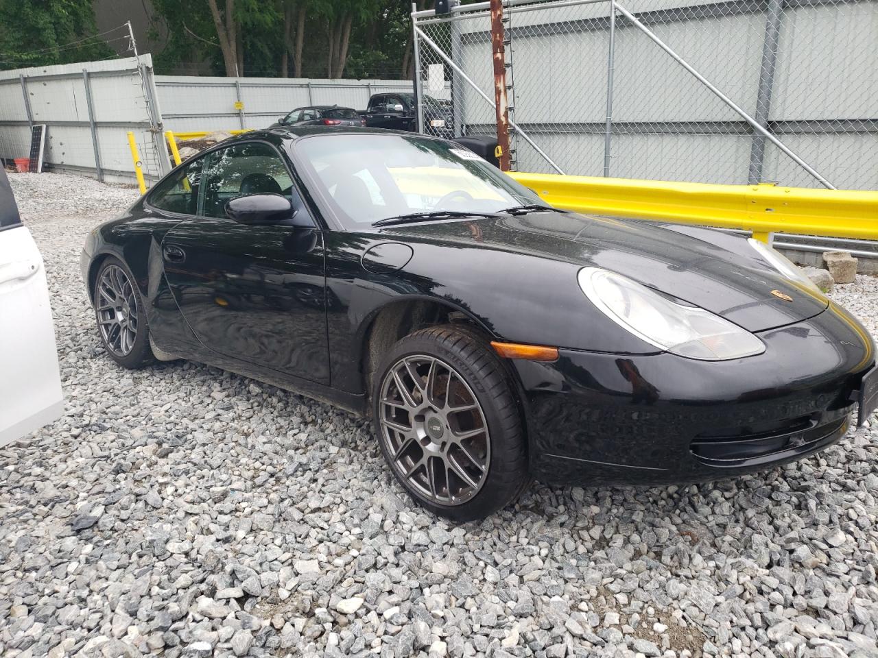 WP0AA2993YS622073 · 2000 PORSCHE 911 · 4/13