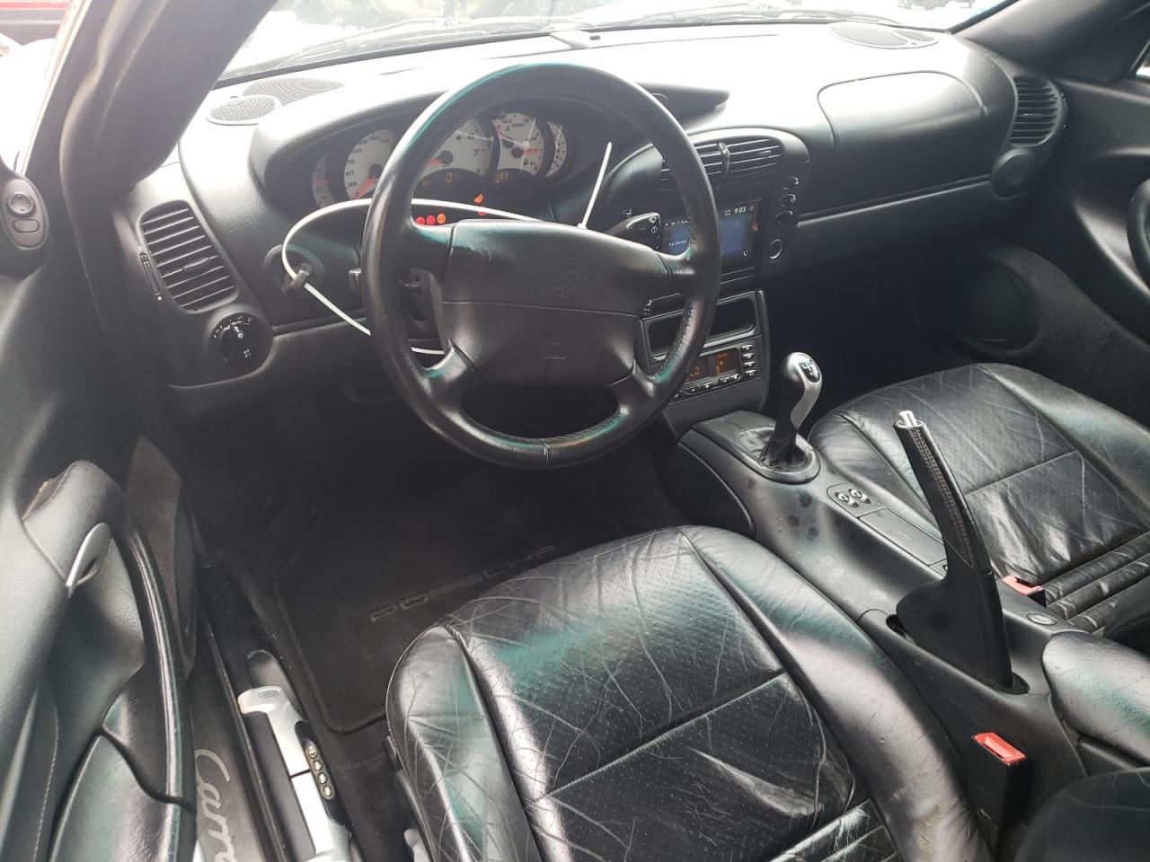 WP0AA2993YS622073 · 2000 PORSCHE 911 · 8/13