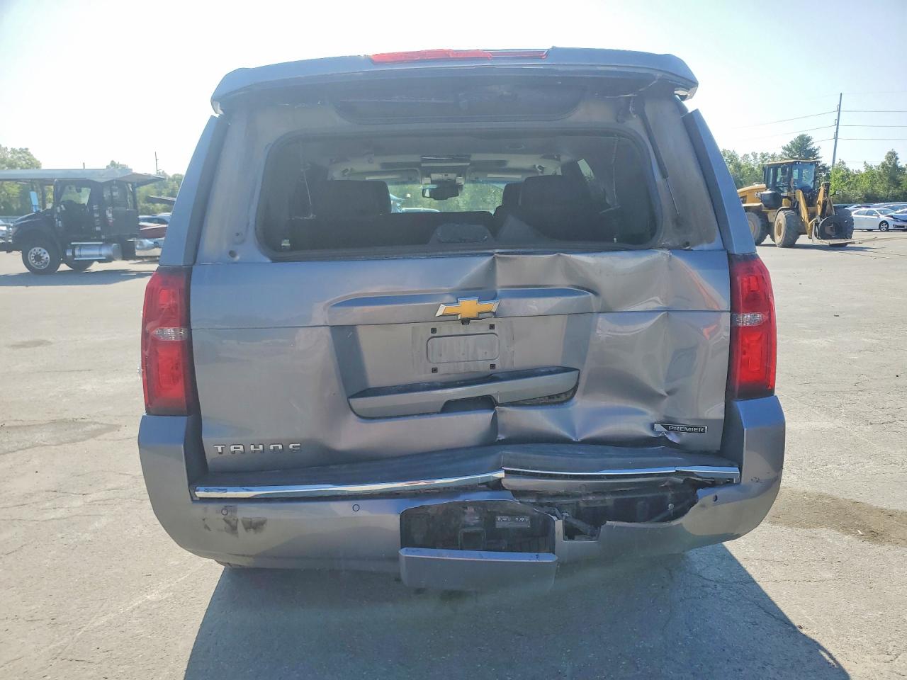 1GNSKCKC1JR300551 · 2018 CHEVROLET TAHOE · 6/13