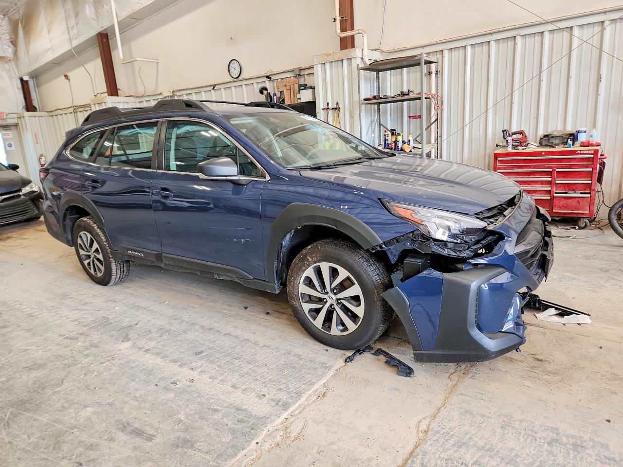 4S4BTAACXP3149809 · 2023 SUBARU OUTBACK · 4/13