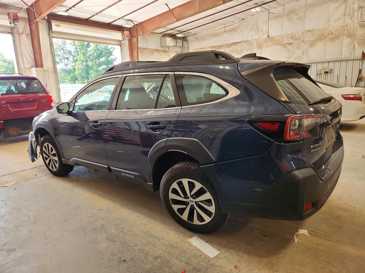 4S4BTAACXP3149809 · 2023 SUBARU OUTBACK · 2/13