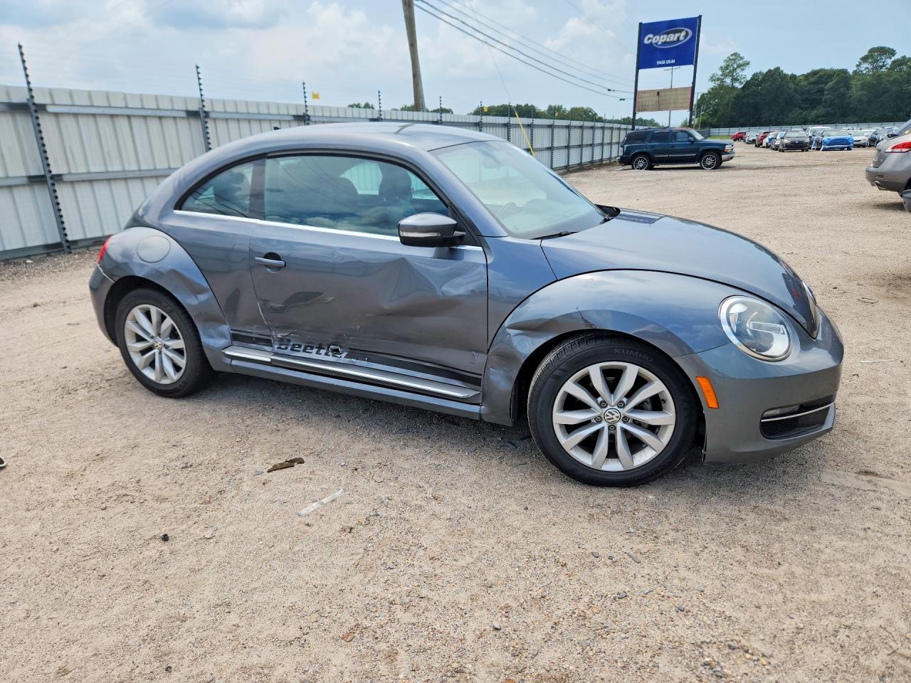 3VWJL7AT3DM669330 · 2013 VOLKSWAGEN BEETLE · 4/12