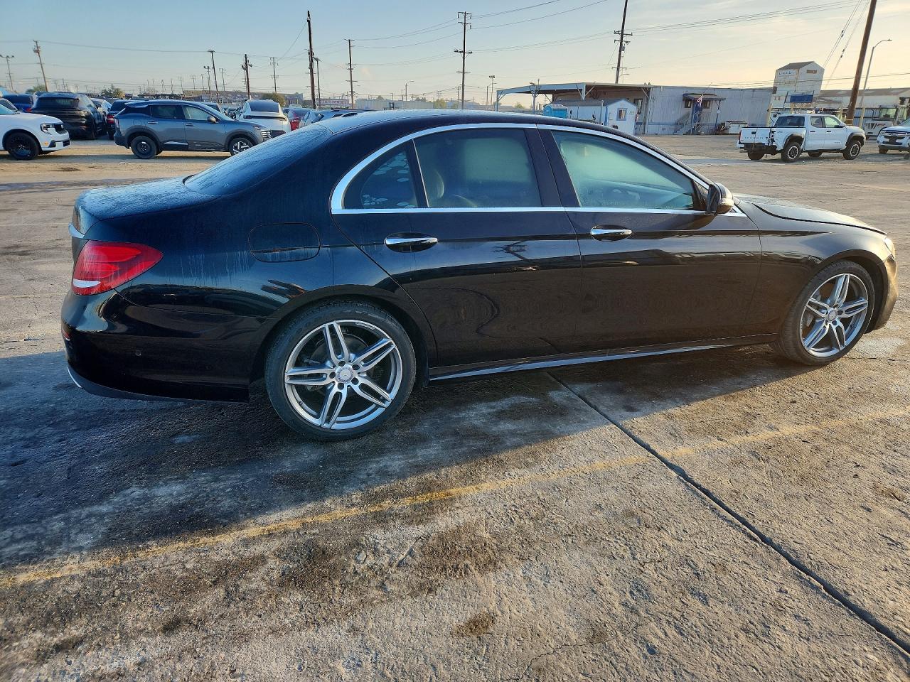 WDDZF4JBXHA193881 · 2017 MERCEDES-BENZ E · 3/12