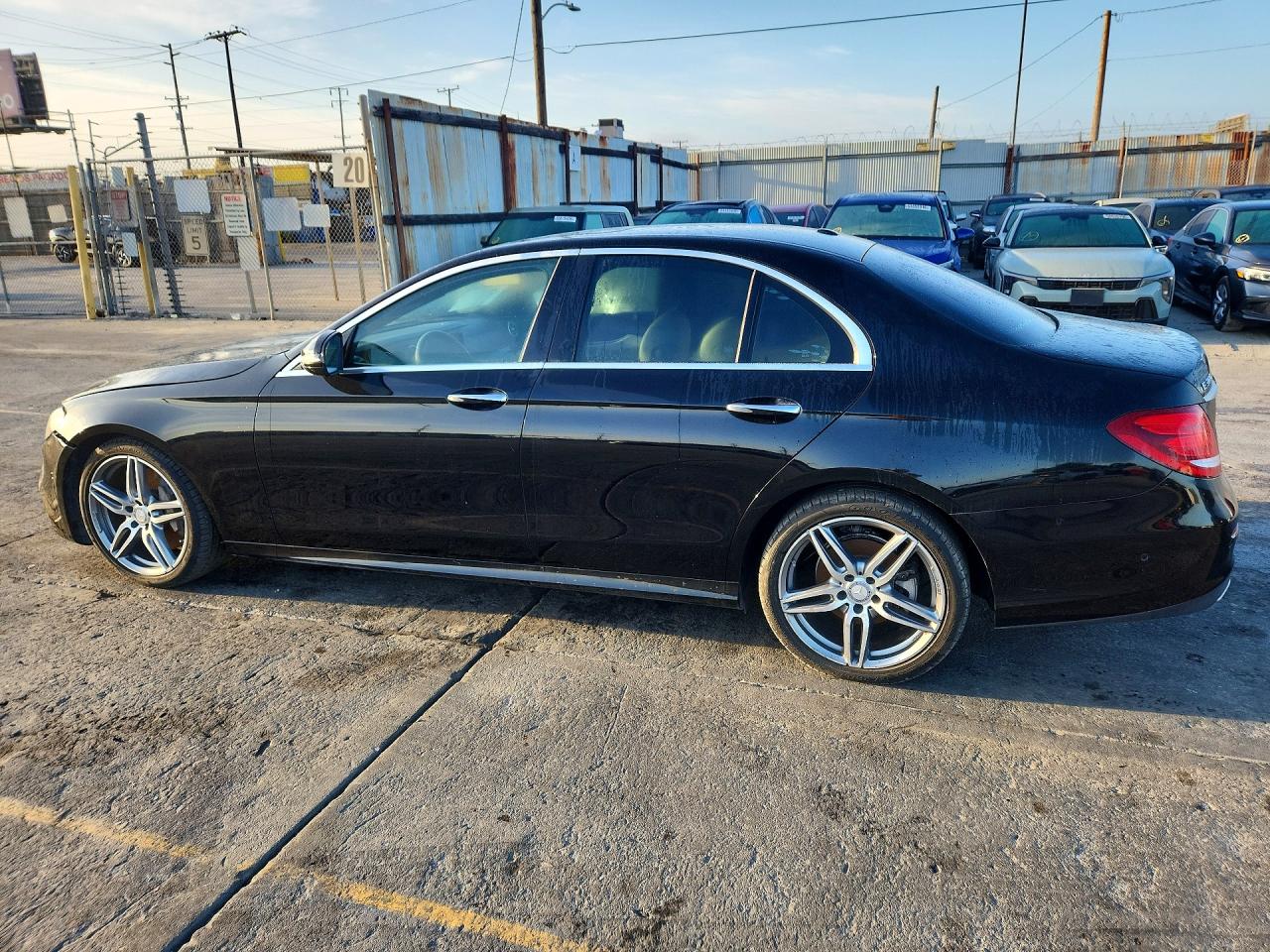 WDDZF4JBXHA193881 · 2017 MERCEDES-BENZ E · 2/12