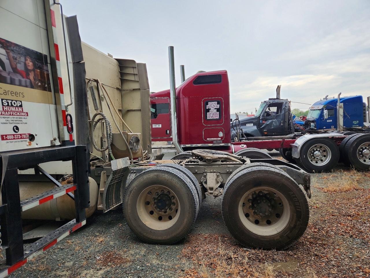 1XPBD49X6ED245016 · 2014 PETERBILT 579 · 2/14