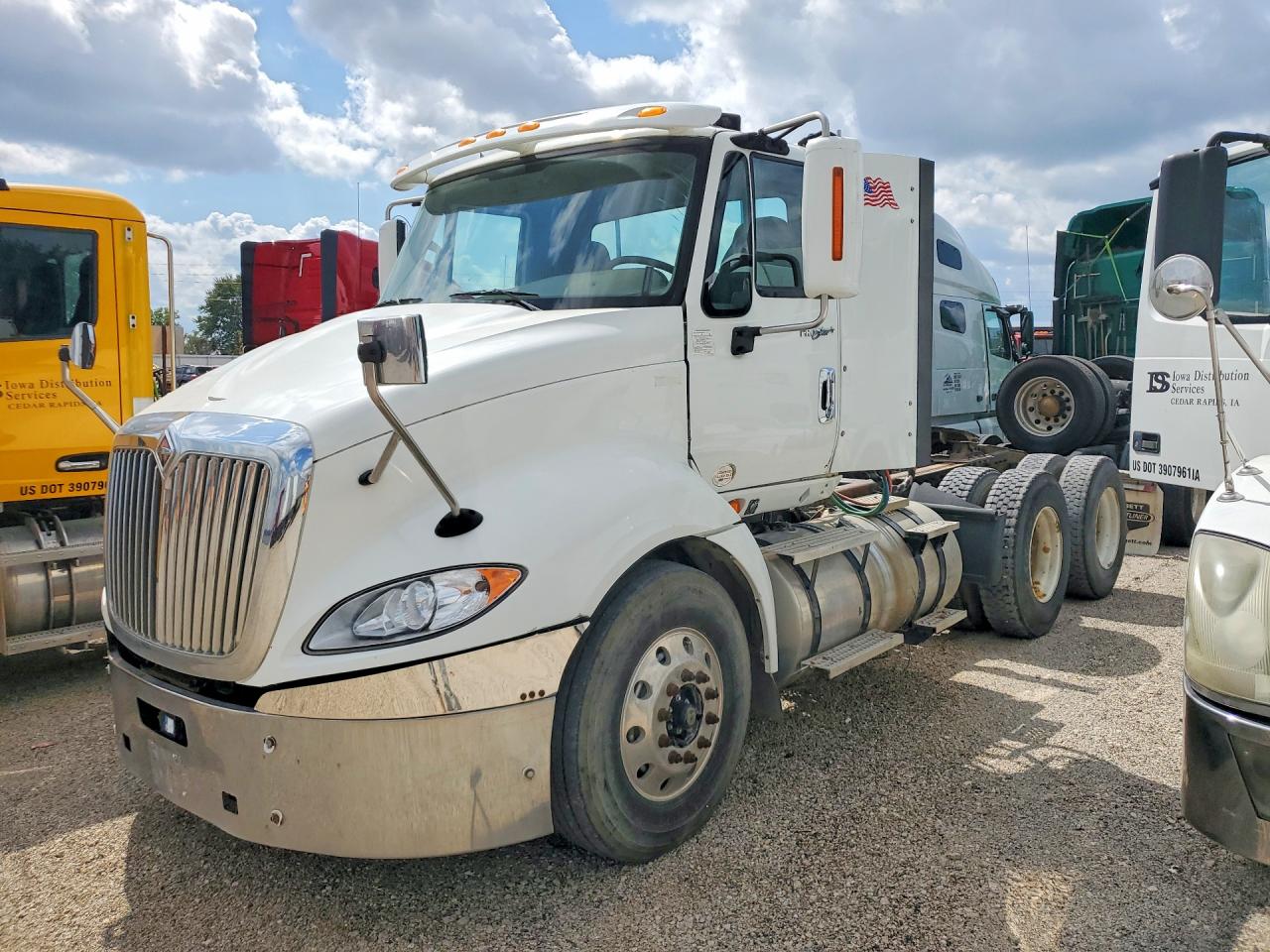 2012 INTERNATIONAL PROSTAR