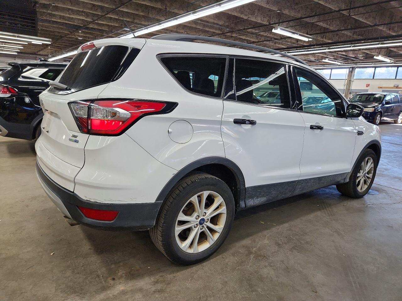 1FMCU9GD3JUD34740 · 2018 FORD ESCAPE · 3/13