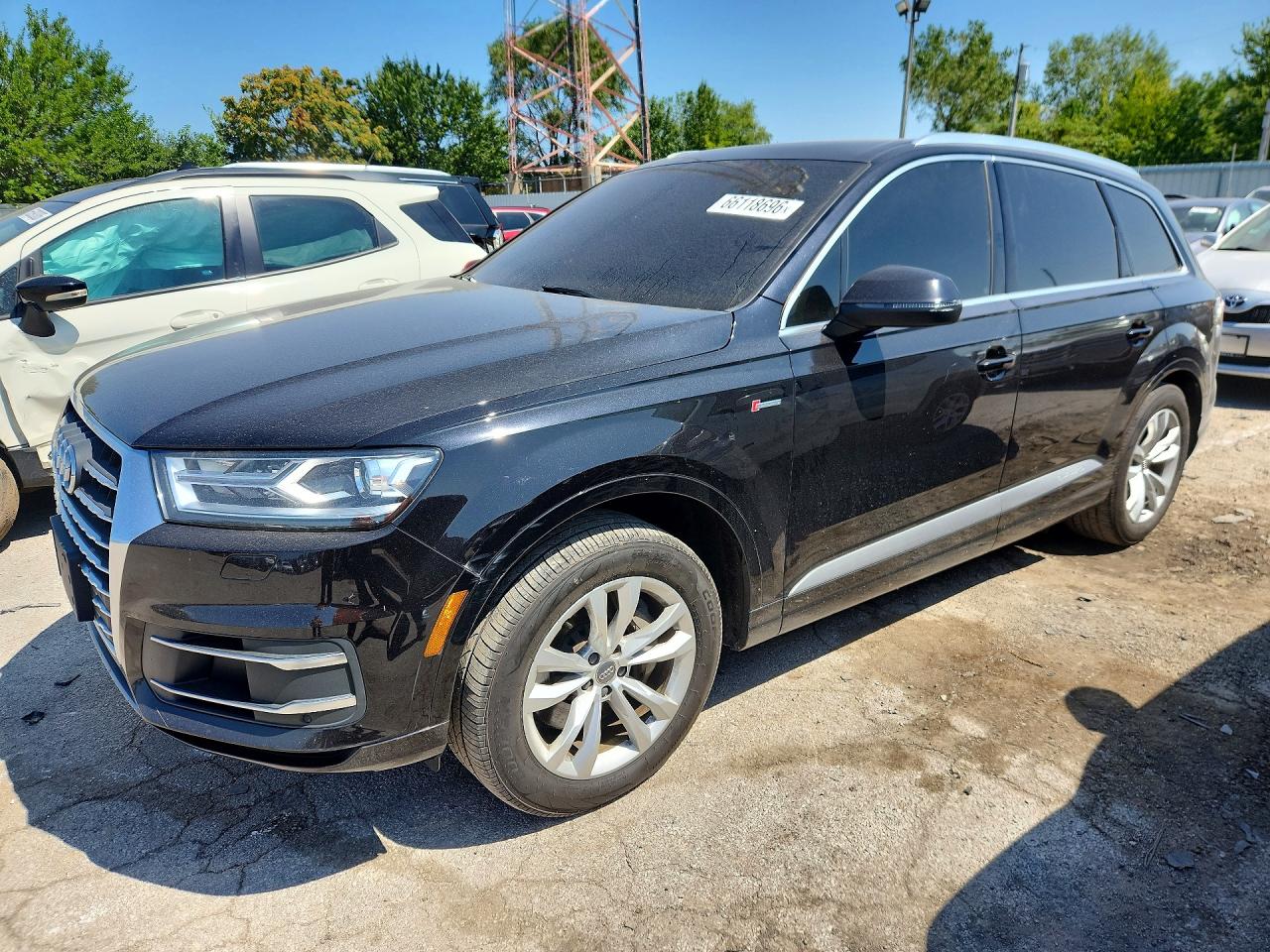 WA1LABF7XHD045522 · 2017 AUDI Q7