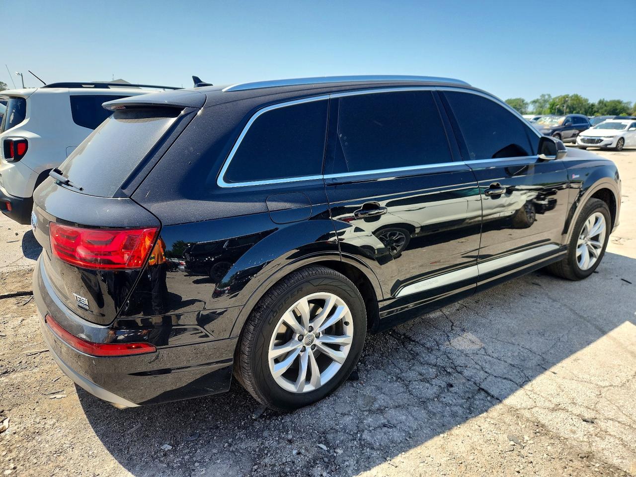 WA1LABF7XHD045522 · 2017 AUDI Q7 · 3/12