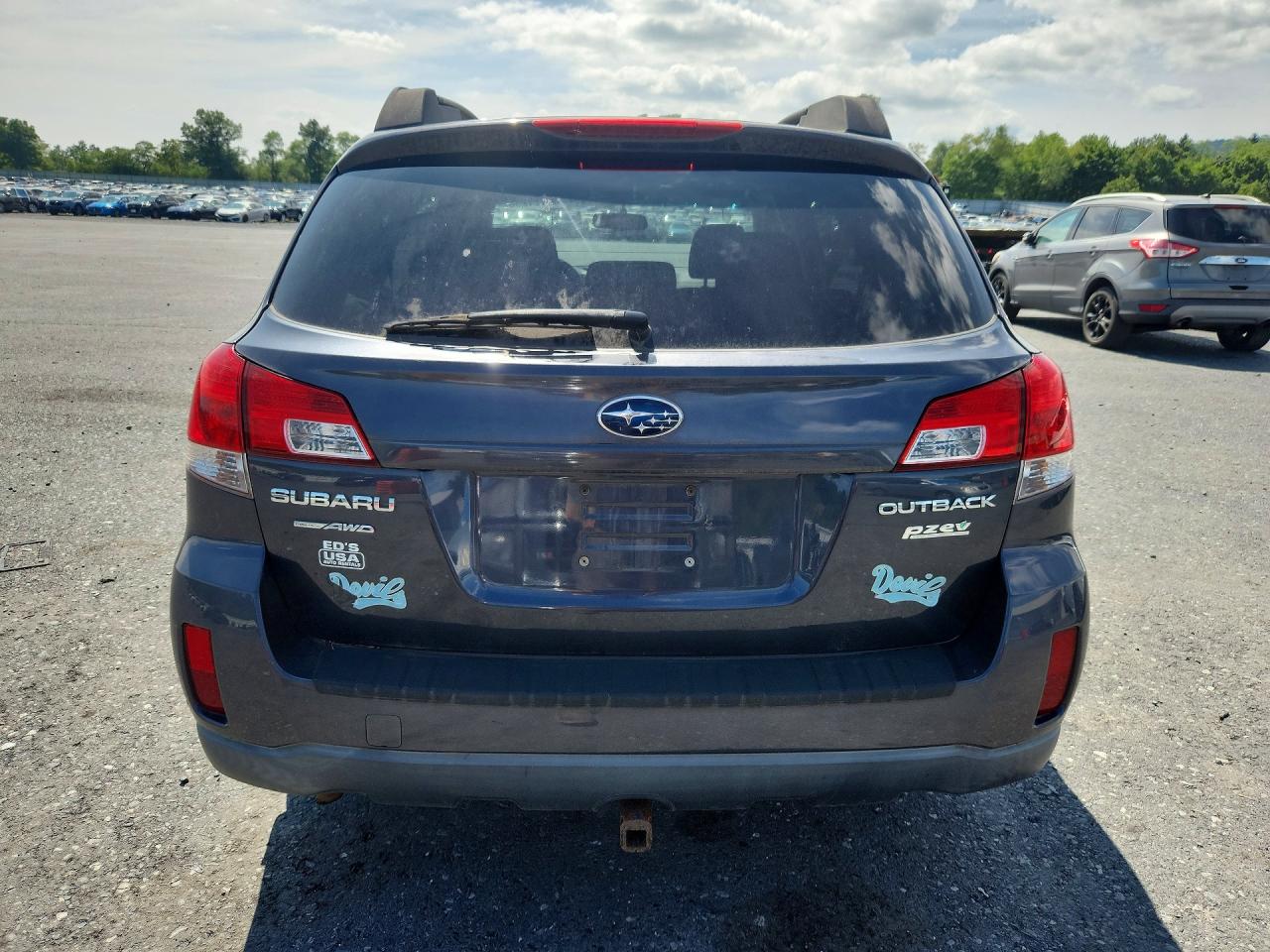 4S4BRBCC1B3339525 · 2011 SUBARU OUTBACK · 6/13