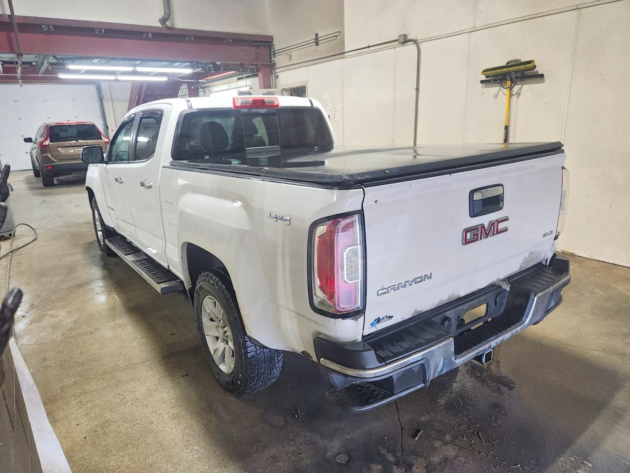 1GTG6CEN2H1217395 · 2017 GMC CANYON · 2/12