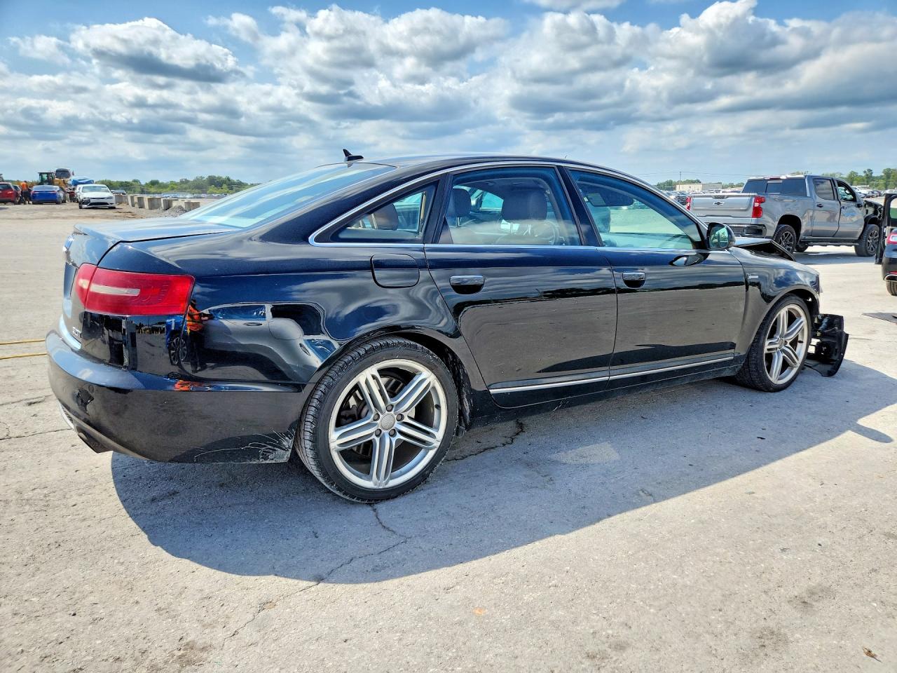 WAUFGAFB9BN061306 · 2011 AUDI A6 · 3/12