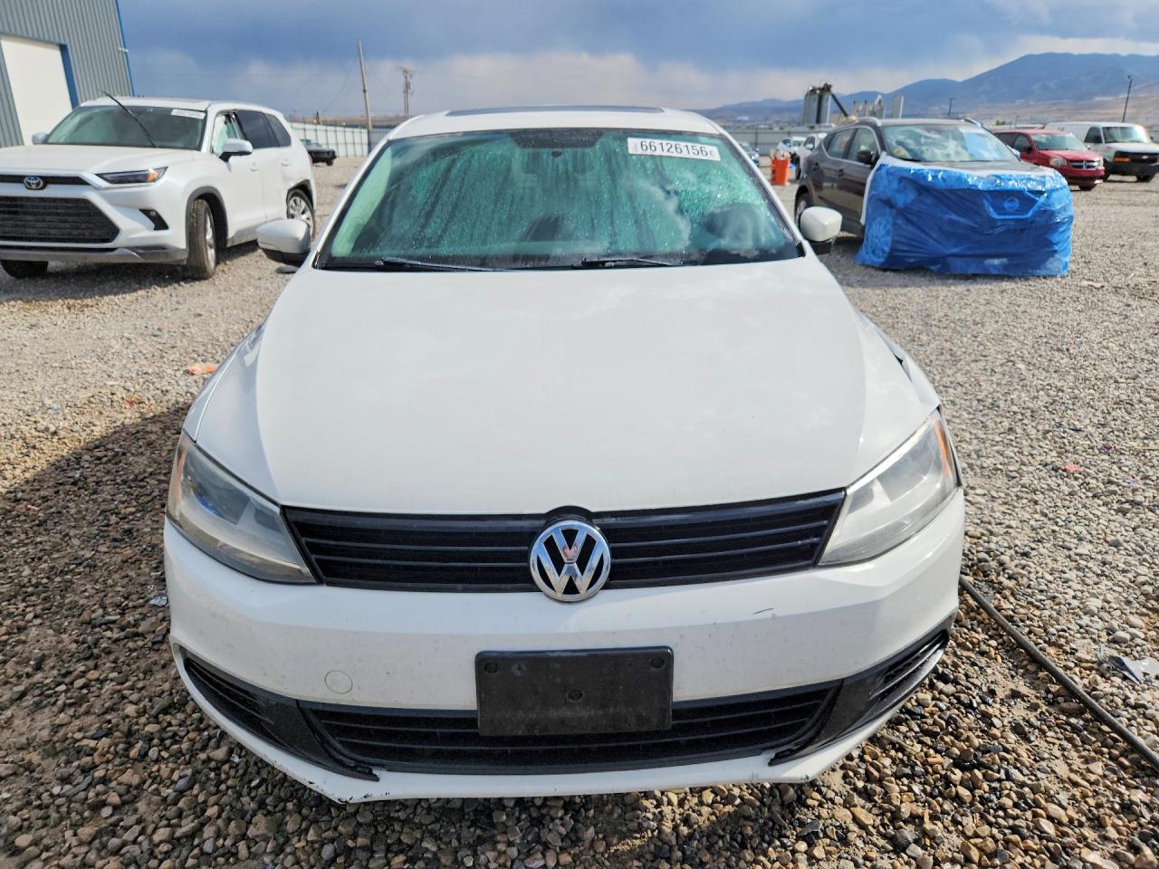 3VWDX7AJ9CM386137 · 2012 VOLKSWAGEN JETTA · 5/12