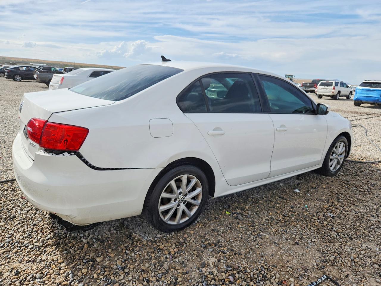 3VWDX7AJ9CM386137 · 2012 VOLKSWAGEN JETTA · 3/12