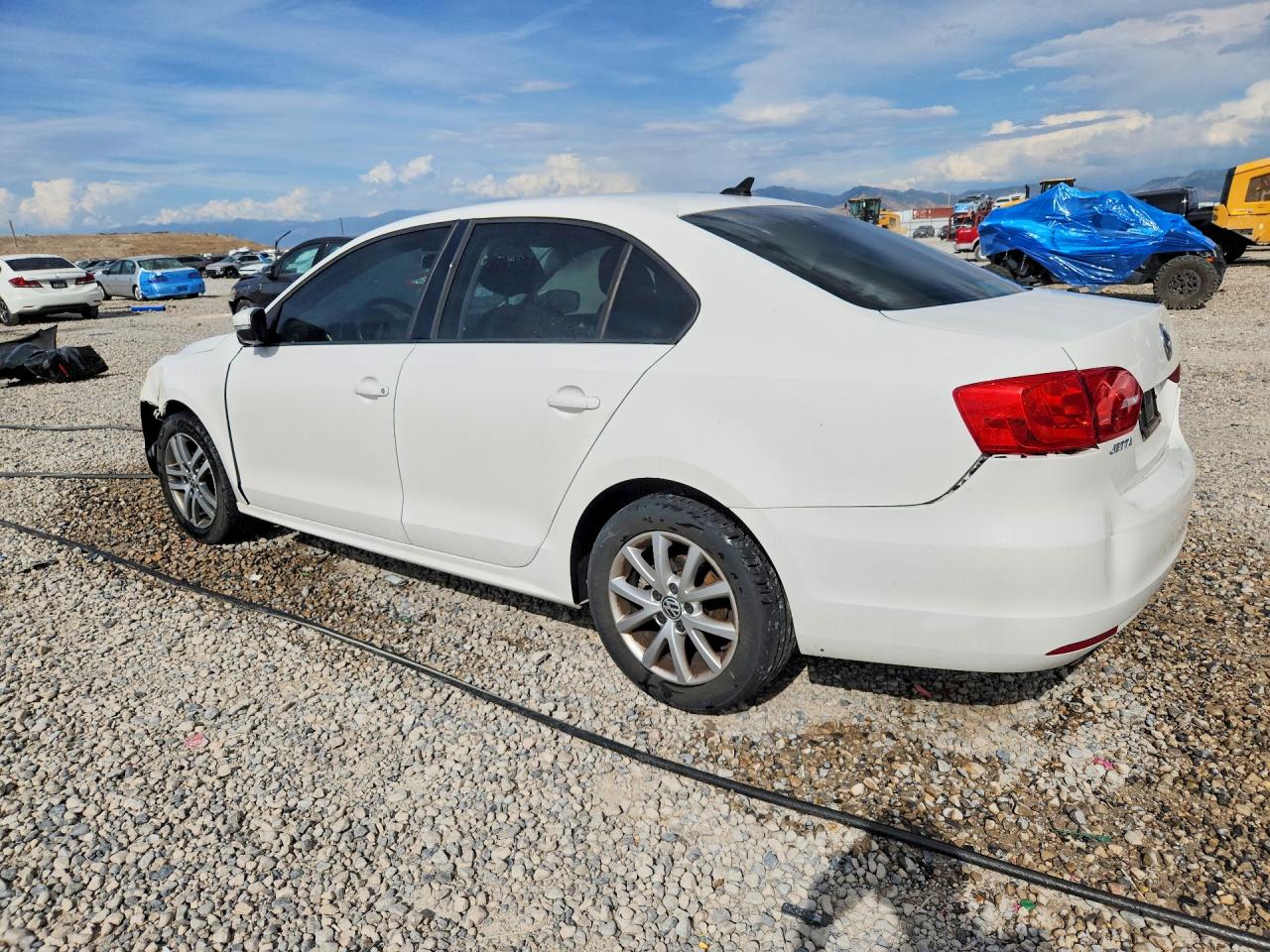 3VWDX7AJ9CM386137 · 2012 VOLKSWAGEN JETTA · 2/12
