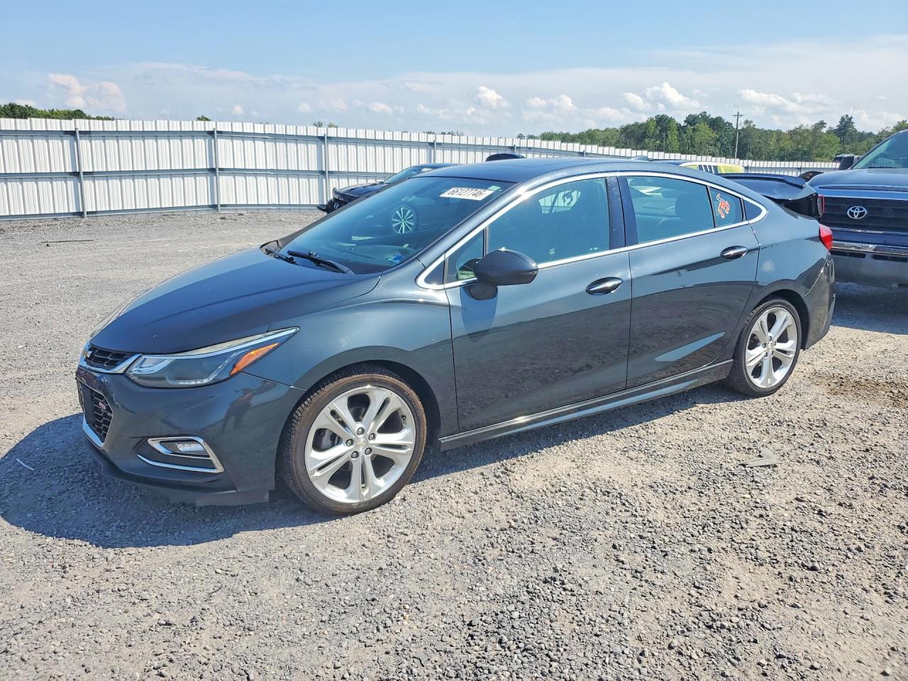 1G1BF5SM2J7225347 · 2018 CHEVROLET CRUZE