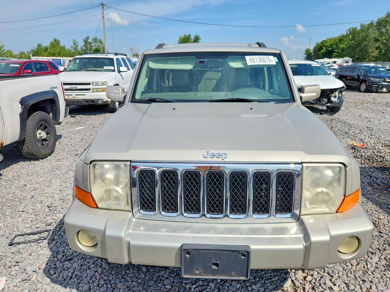 1J8HG68218C214960 · 2008 JEEP COMMANDER · 5/13
