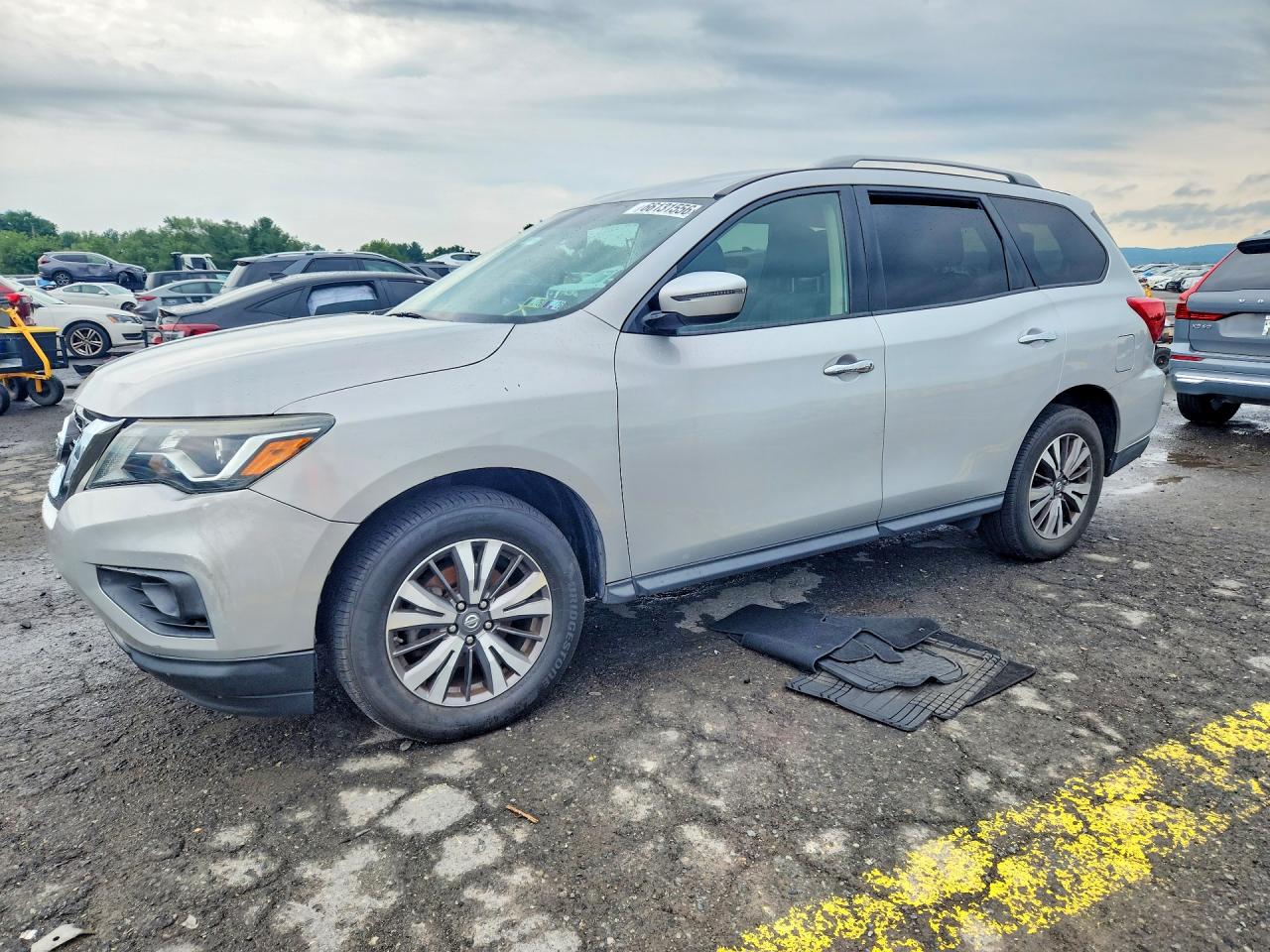 5N1DR2MM2JC605018 · 2018 NISSAN PATHFINDER