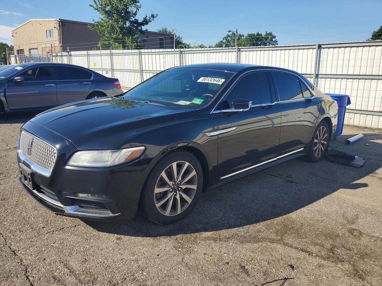 2017 LINCOLN CONTINENTAL