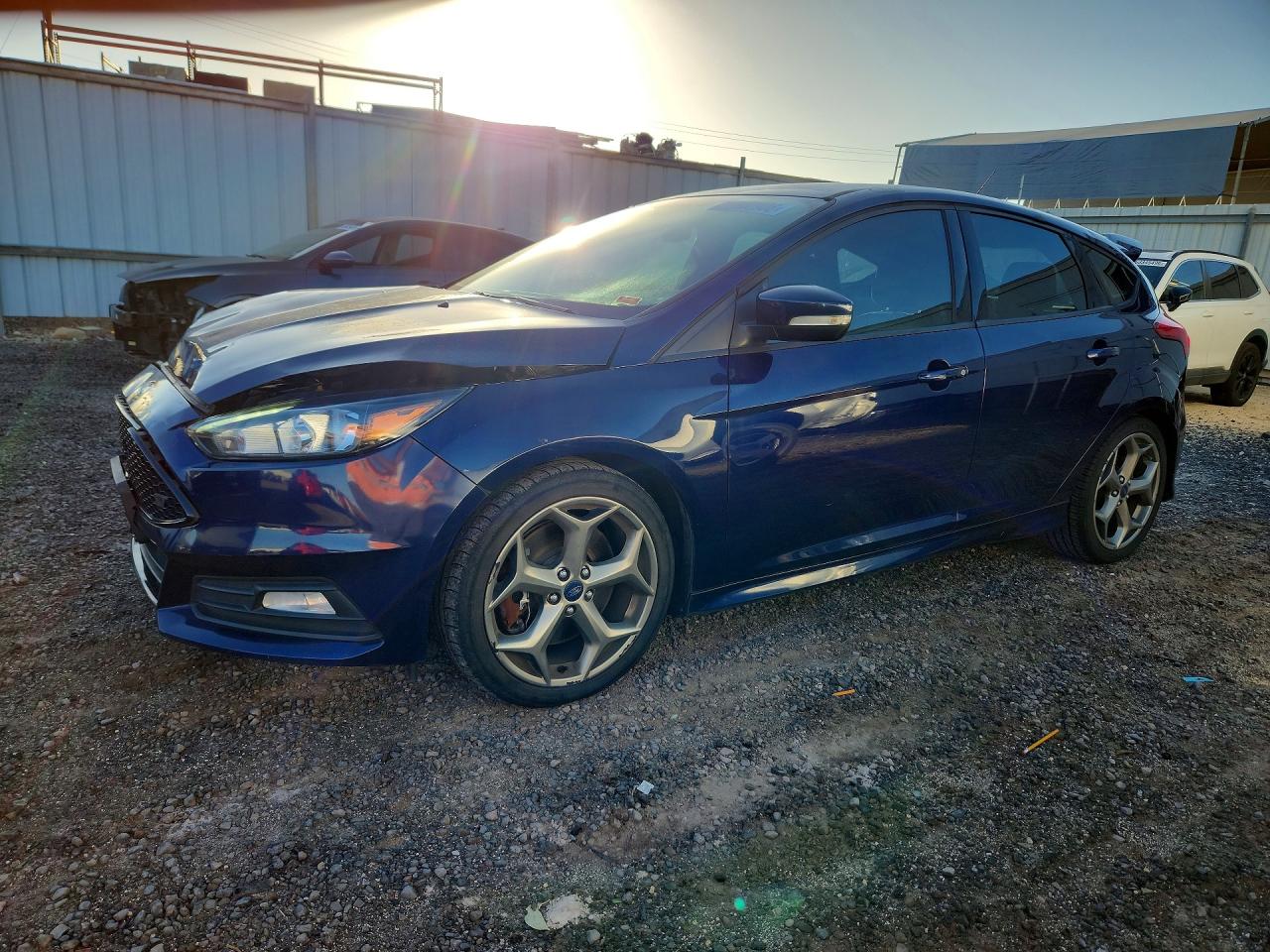 1FADP3L90HL319665 · 2017 FORD FOCUS