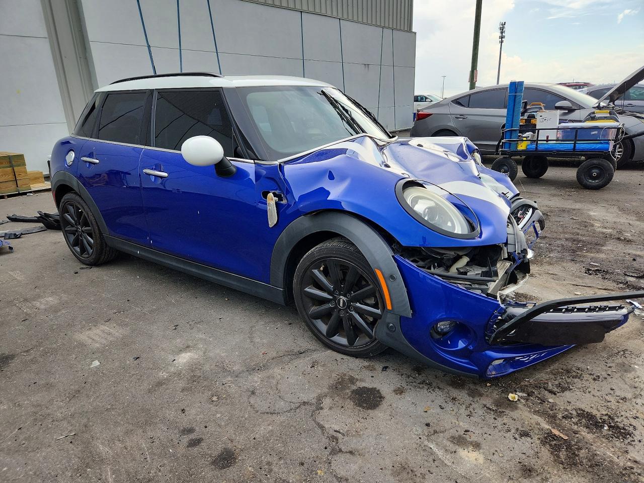 WMWXU3C55K2H87305 · 2019 MINI COOPER · 4/12