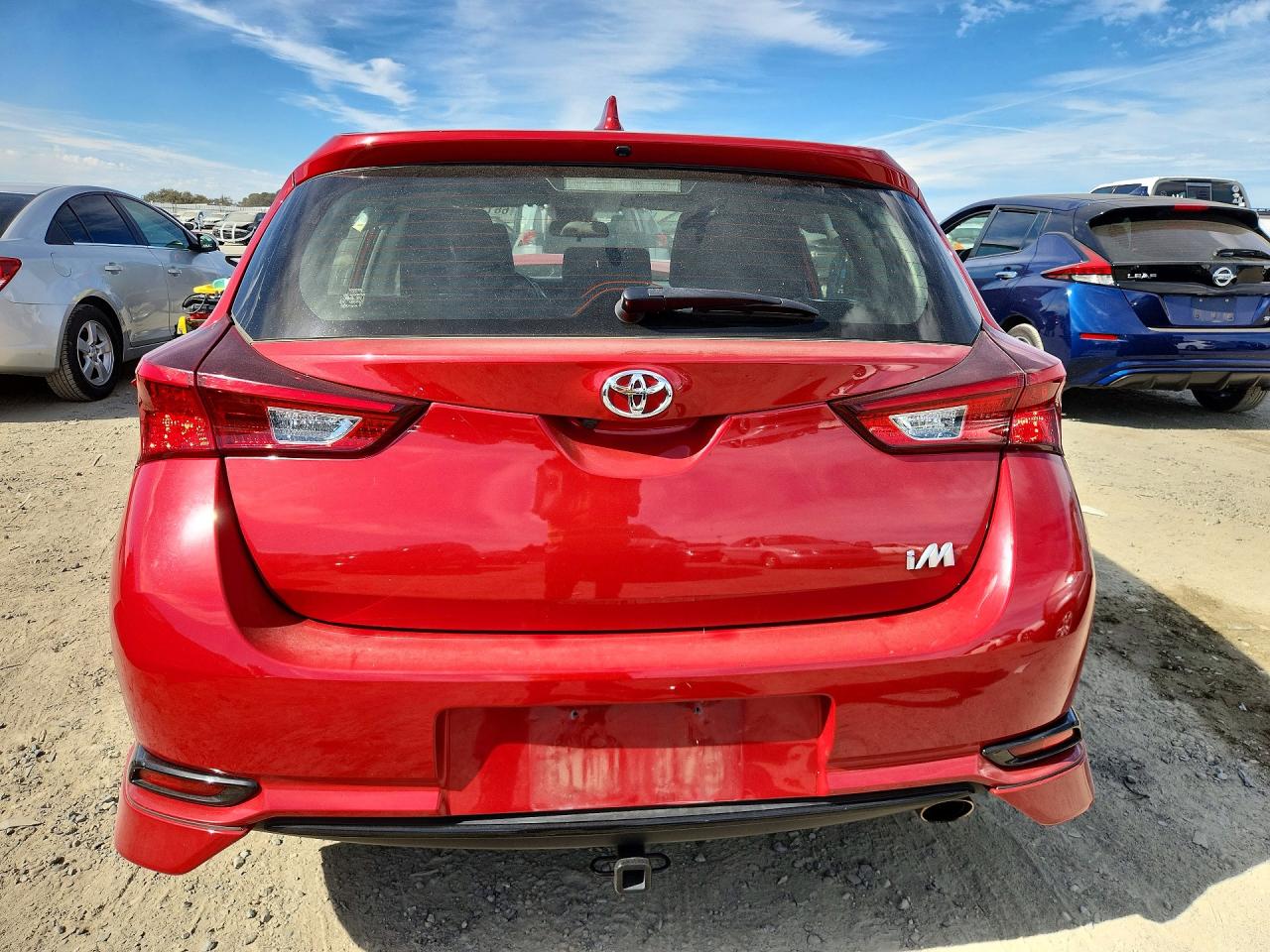 JTNKARJE9JJ565780 · 2018 TOYOTA COROLLA IM · 6/12