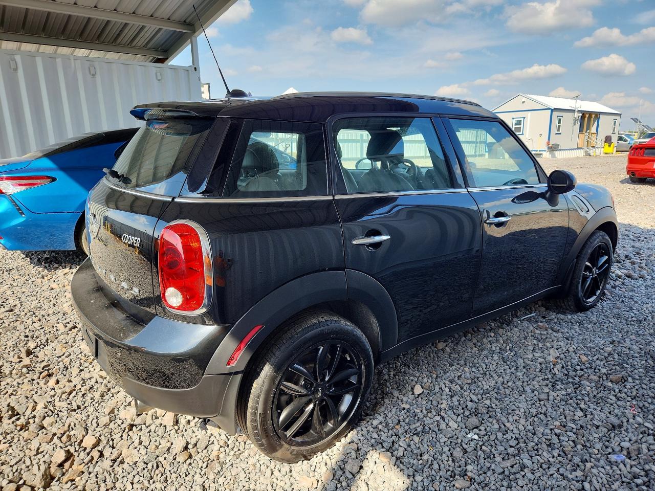 WMWZB3C5XGWM33551 · 2016 MINI COOPER · 3/13
