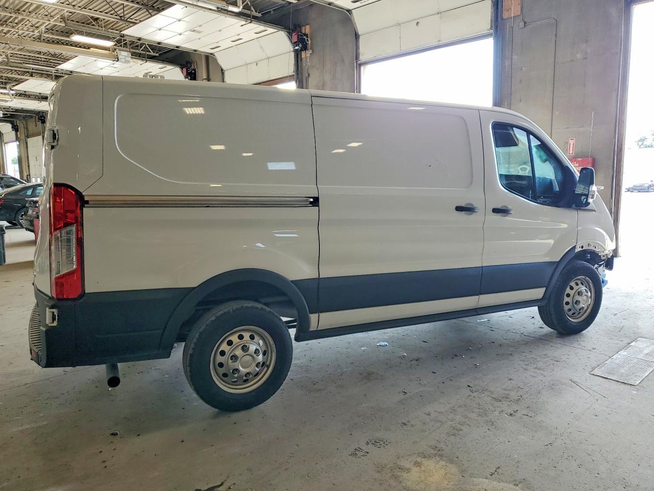 1FTBR2YG0PKB59224 · 2023 FORD TRANSIT · 3/14