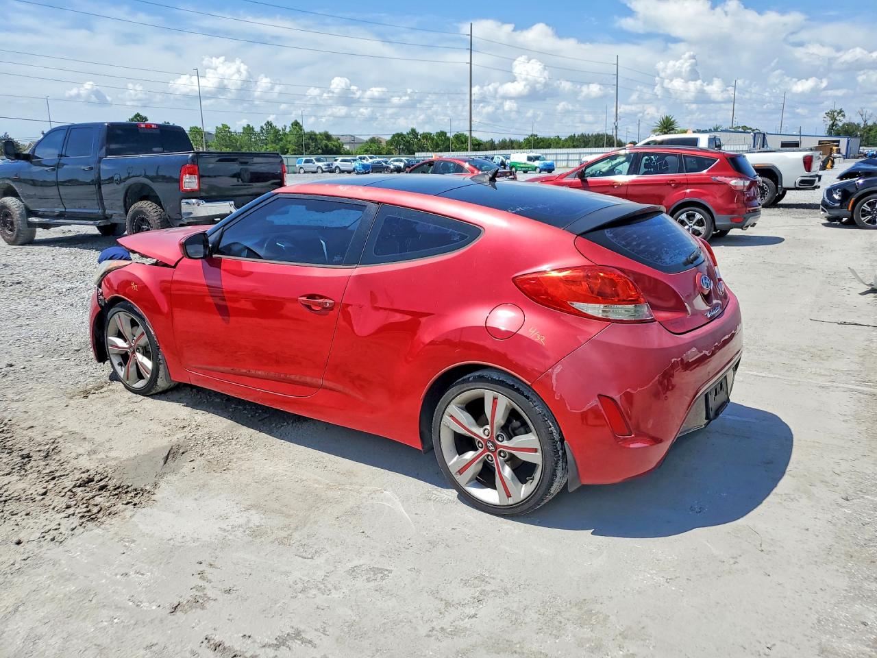 KMHTC6AD4CU071624 · 2012 HYUNDAI VELOSTER · 2/13