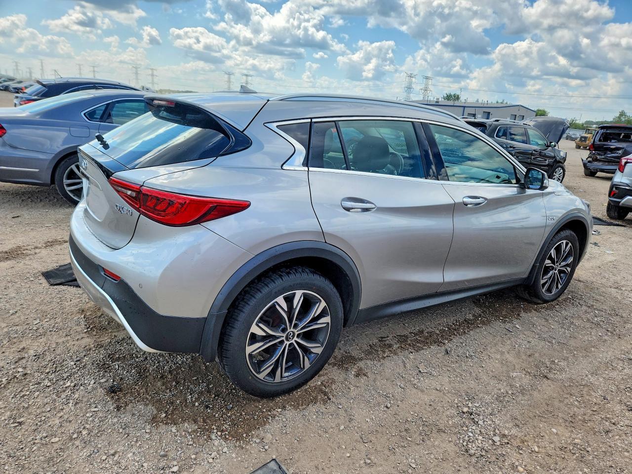 SJKCH5CR9KA009061 · 2019 INFINITI QX30 · 3/12