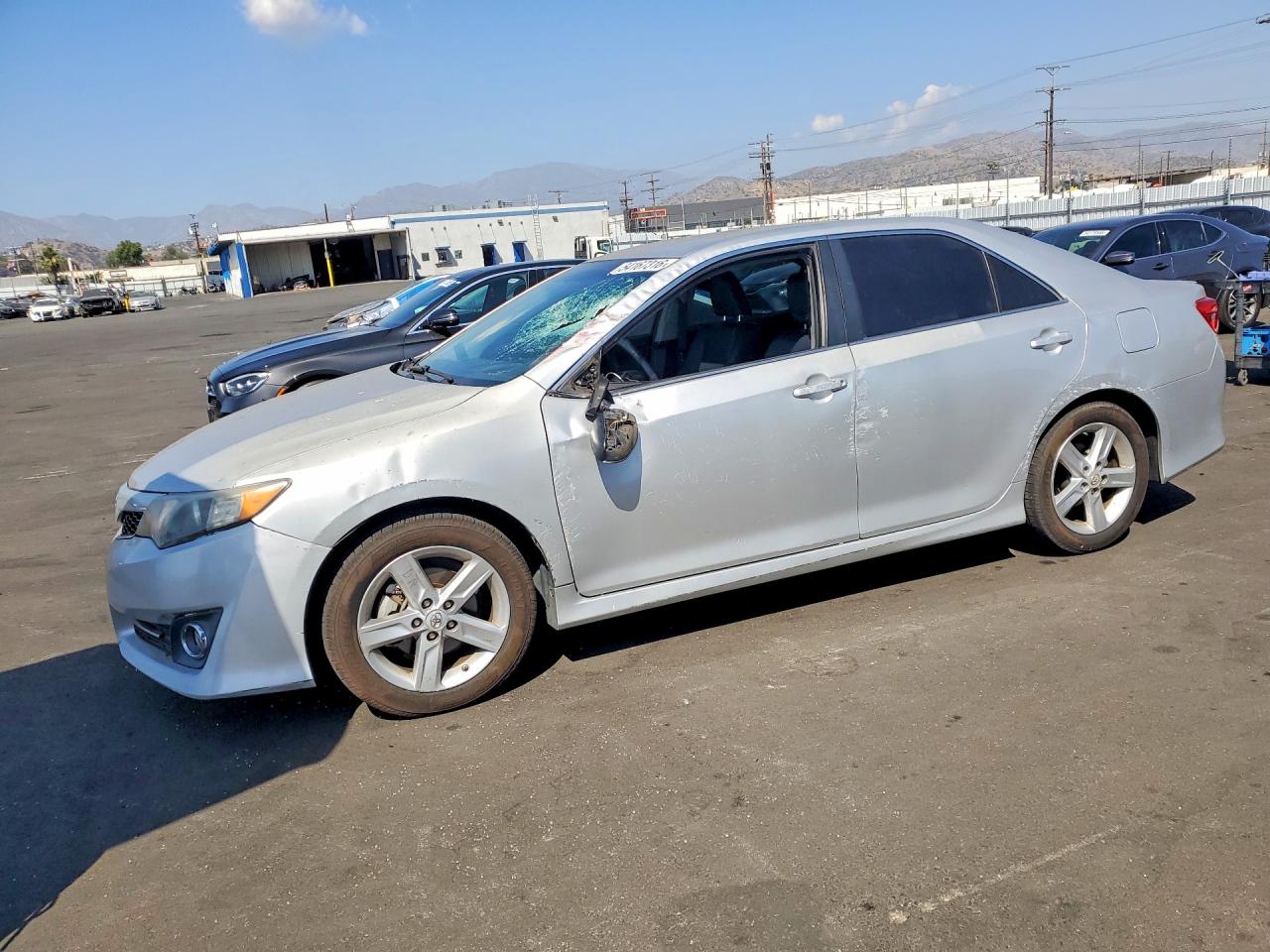 4T1BF1FK0EU371936 · 2014 TOYOTA CAMRY