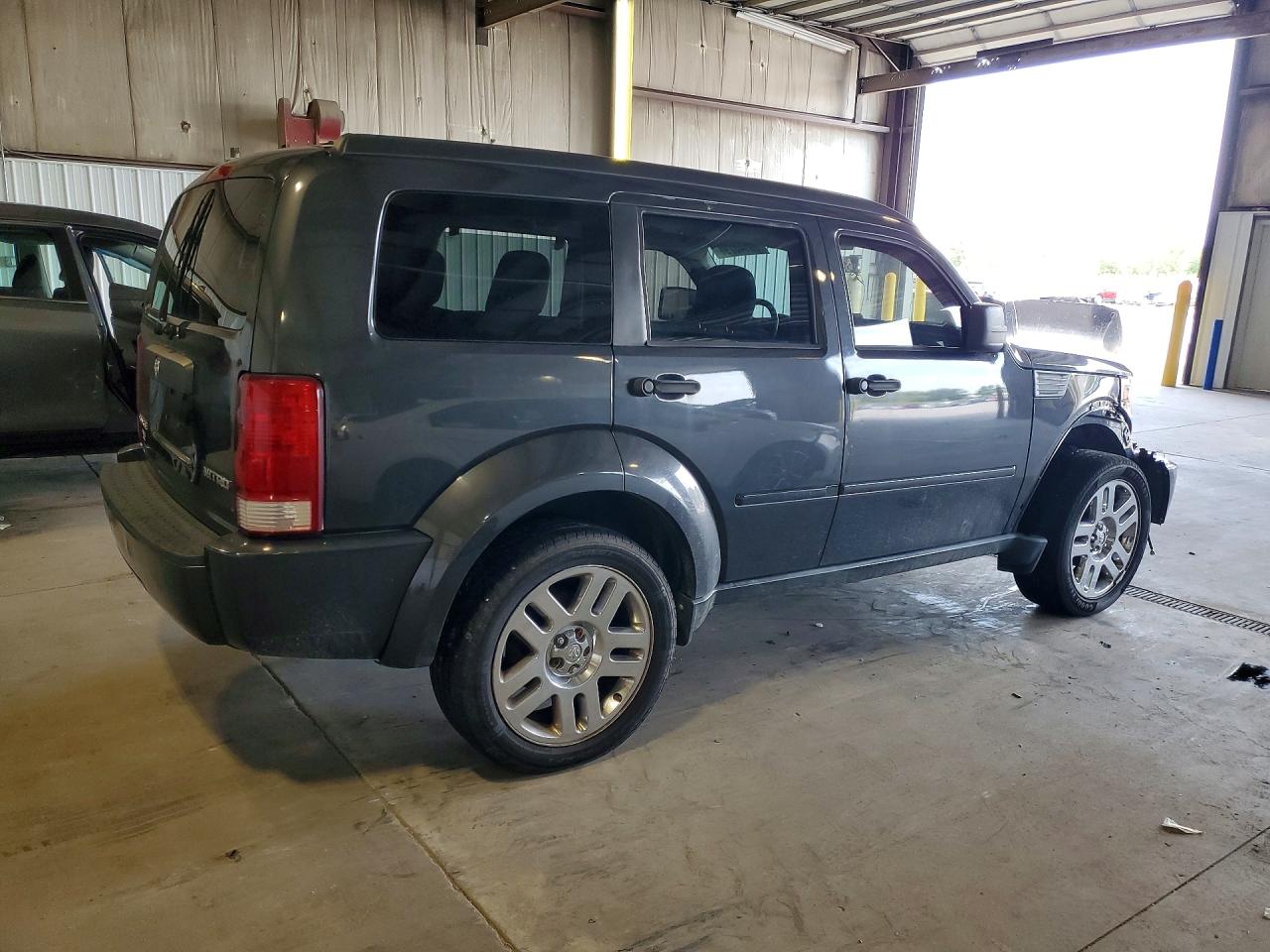 1D4PT2GK7AW144395 · 2010 DODGE NITRO · 3/13