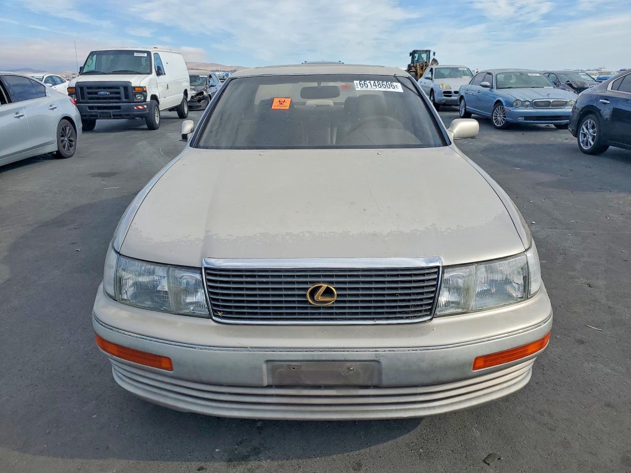 JT8UF11E3P0147549 · 1993 LEXUS LS 400 · 5/12
