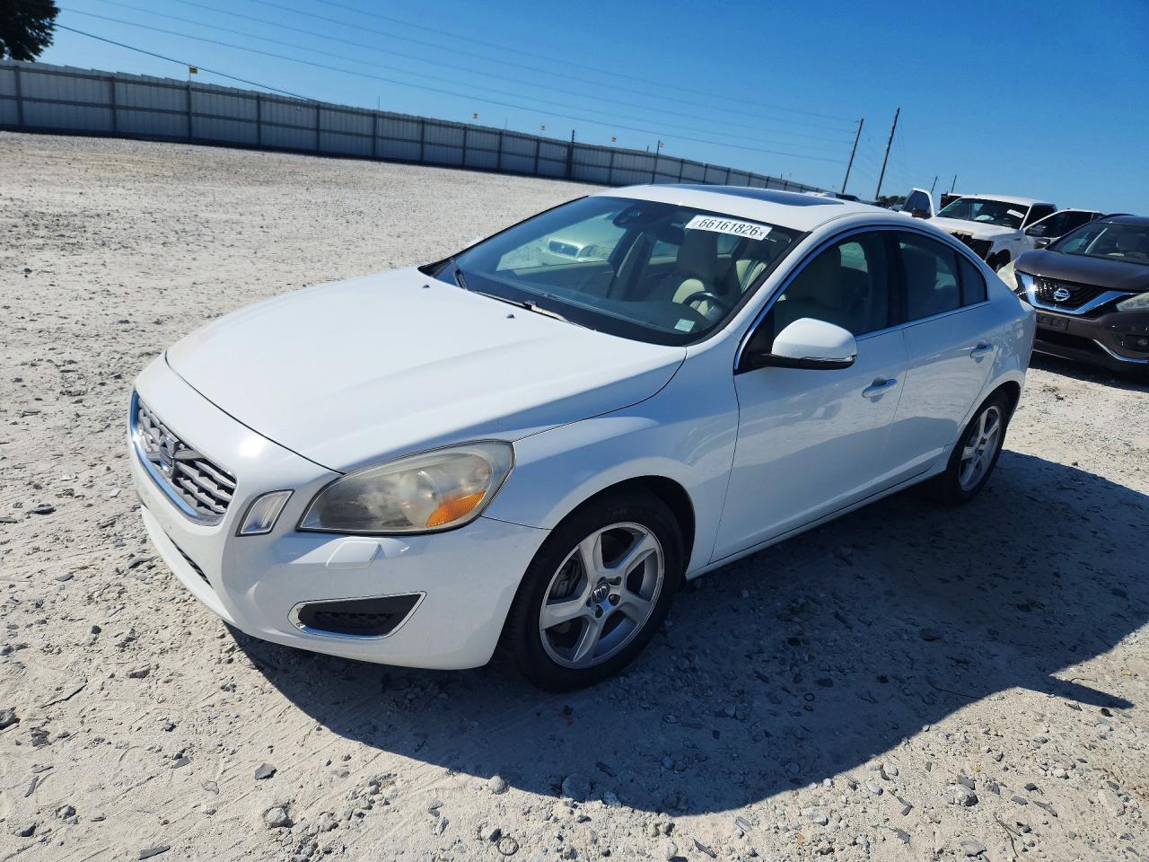 2013 VOLVO S60