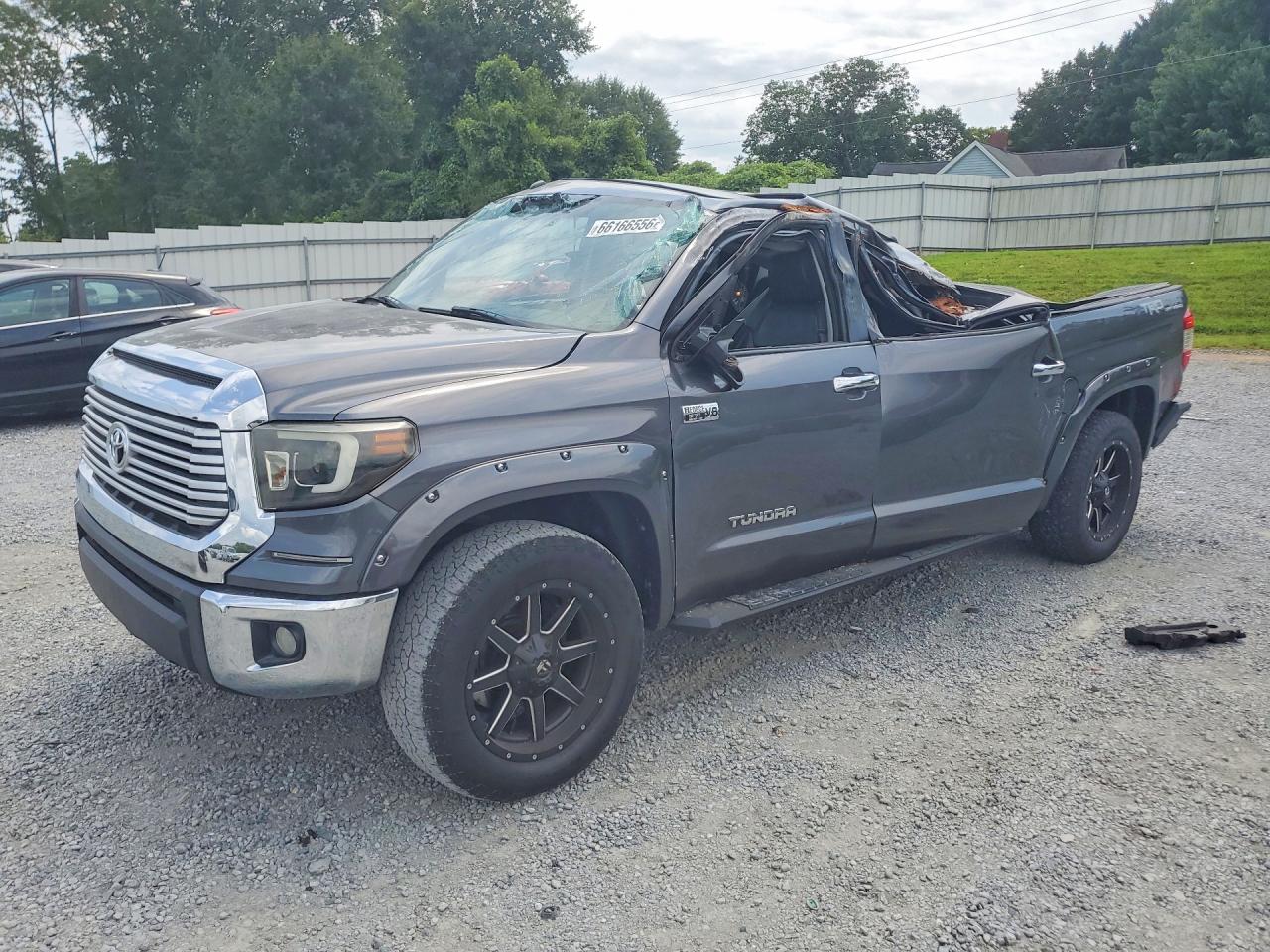 2014 TOYOTA TUNDRA