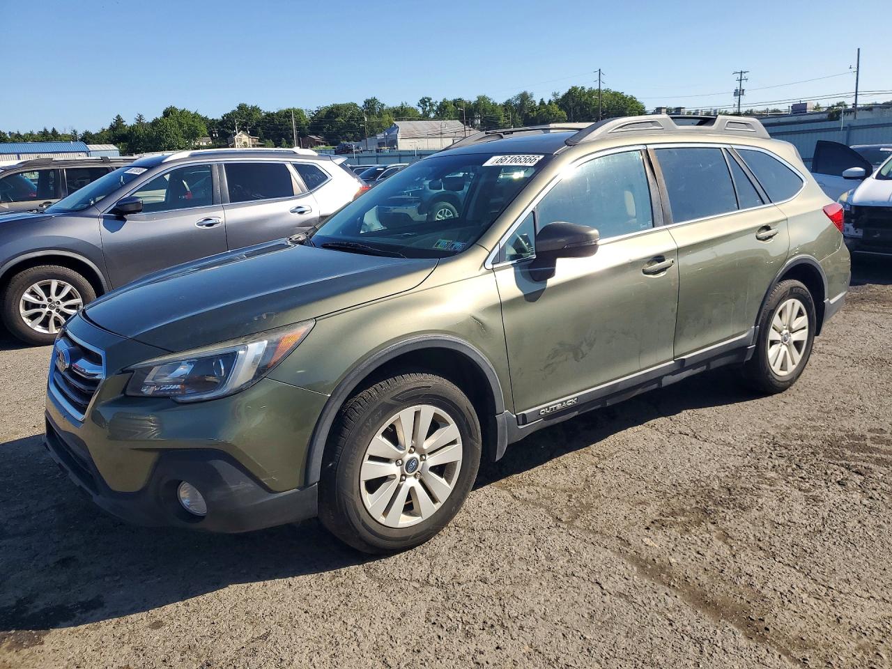4S4BSAHC4J3234080 · 2018 SUBARU OUTBACK