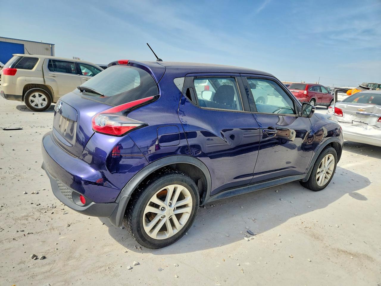 JN8AF5MR4FT503907 · 2015 NISSAN JUKE · 3/12