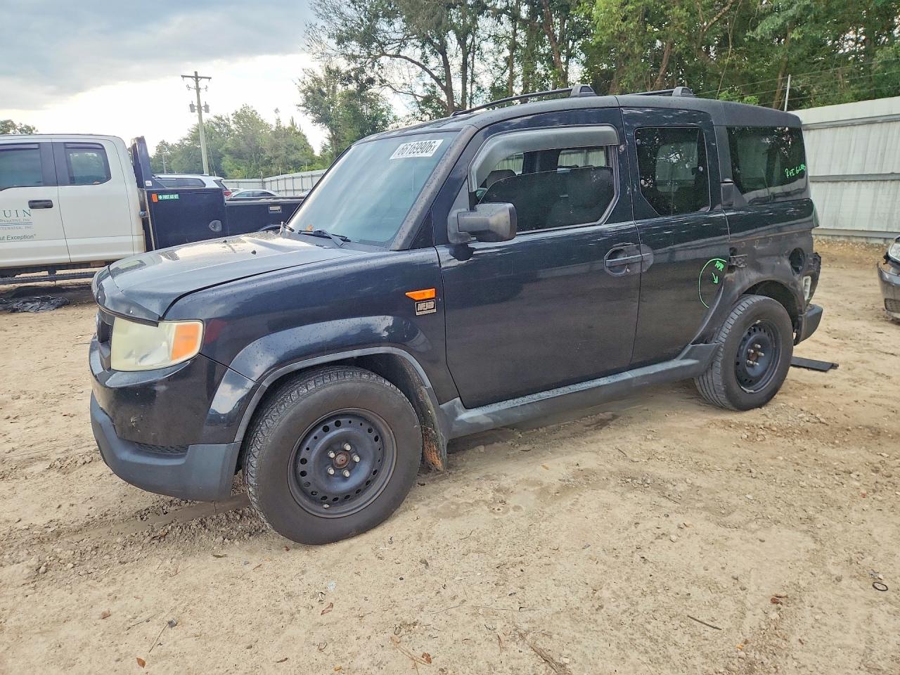 2011 HONDA ELEMENT