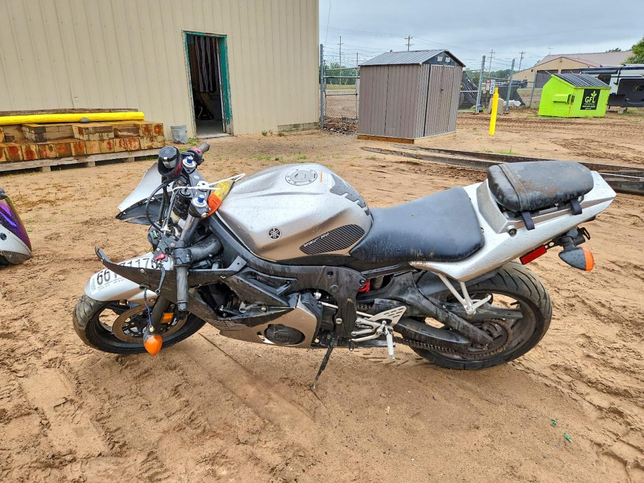JYARJ06E03A001814 · 2003 YAMAHA YZFR6 · 3/10