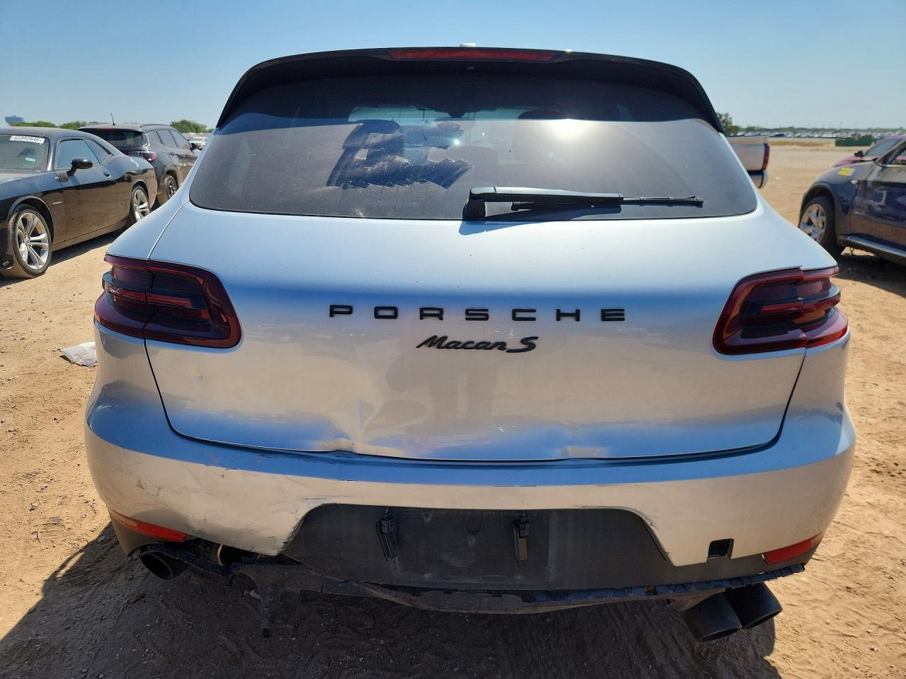 WP1AB2A56FLB41519 · 2015 PORSCHE MACAN · 6/13