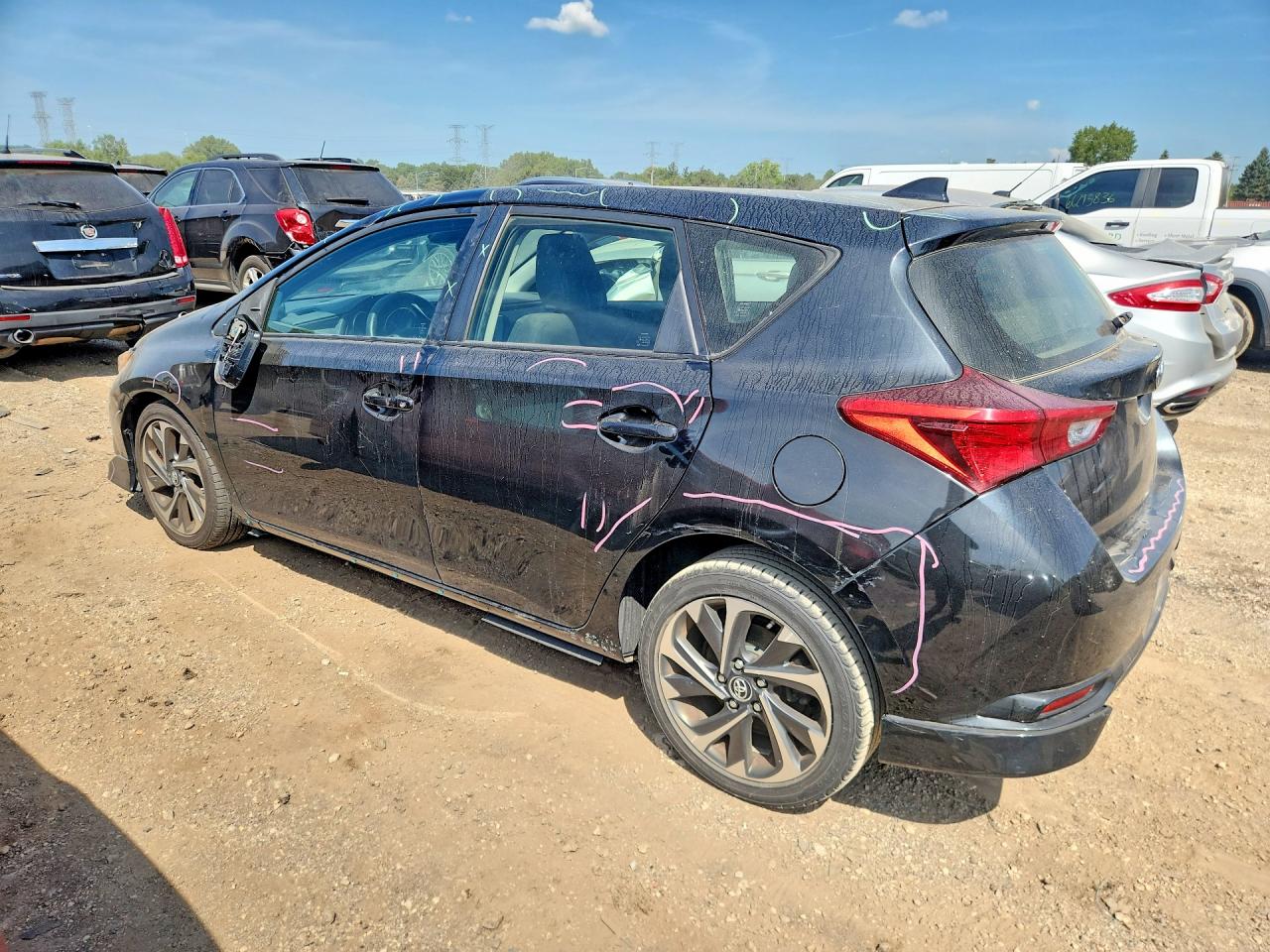 JTNKARJE8JJ556911 · 2018 TOYOTA COROLLA IM · 2/12