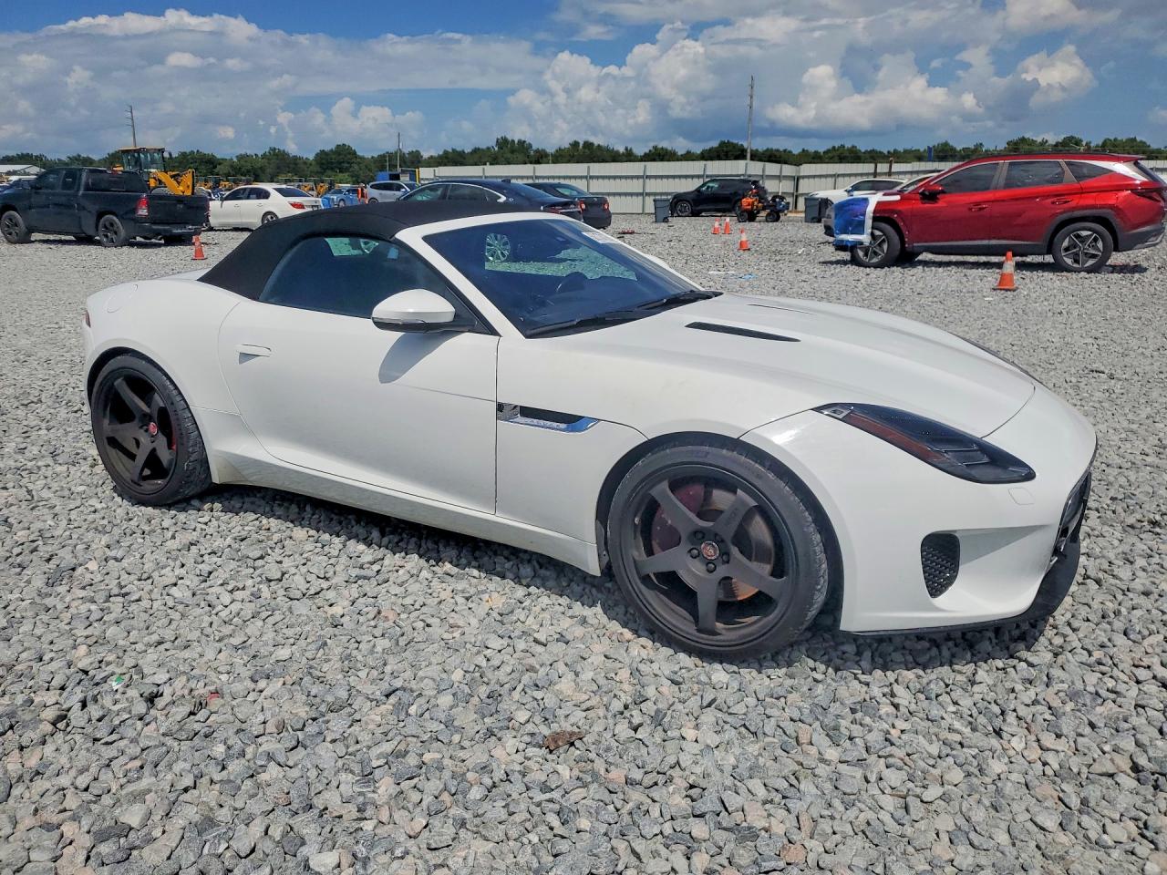 SAJDD5EV5JCK49323 · 2018 JAGUAR F-TYPE · 4/12