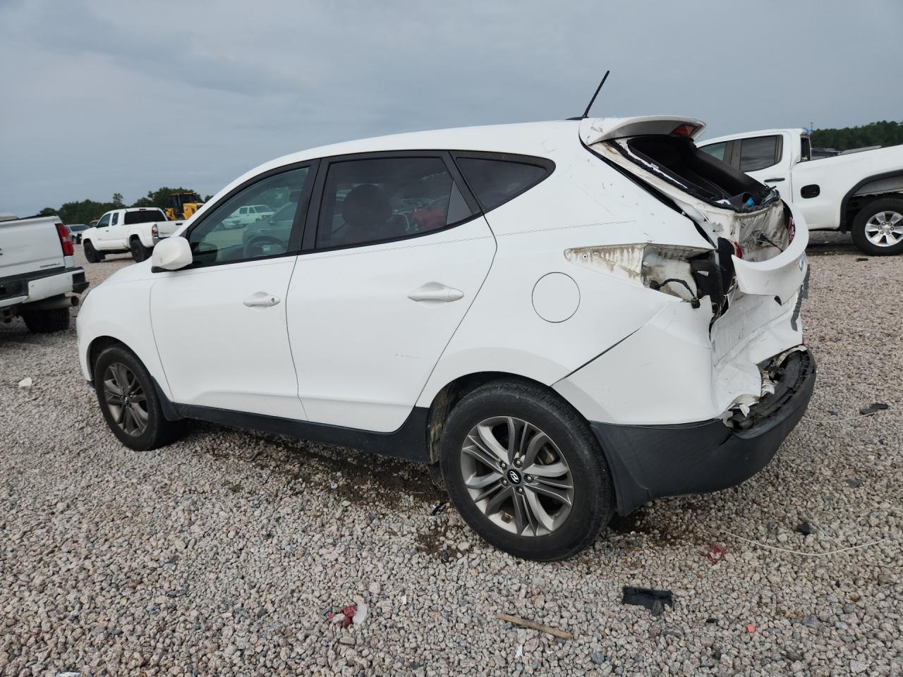 KM8JT3AF5FU965207 · 2015 HYUNDAI TUCSON · 2/13